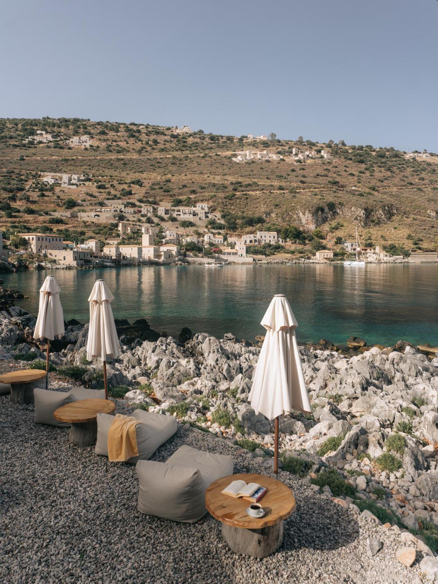 Kourmas Suites Liménion Bagian luar foto
