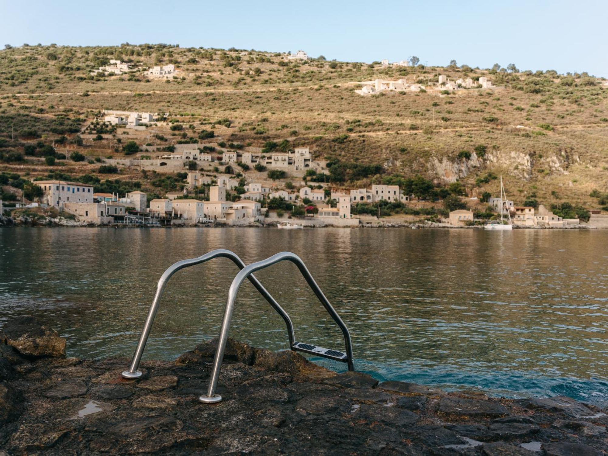 Kourmas Suites Liménion Bagian luar foto